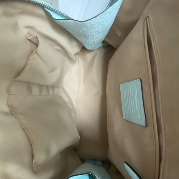 Baby blue Leather Coach handbag - Picture 5 of 6